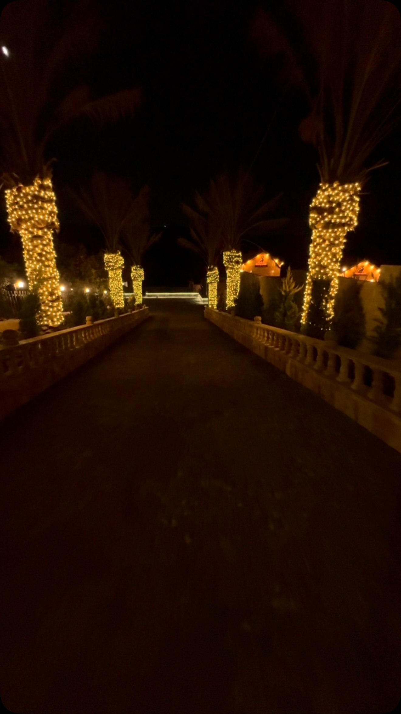 akwakh_al_ghazal